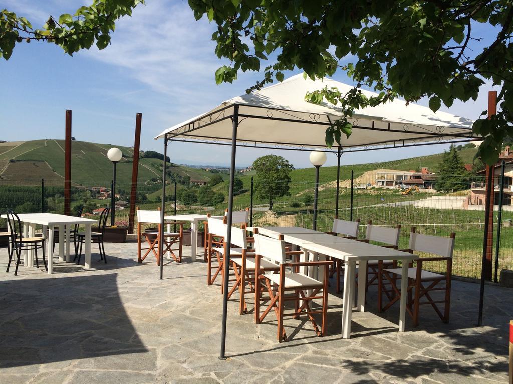 La Terrazza Del Barbaresco Bed and Breakfast Neviglie Εξωτερικό φωτογραφία