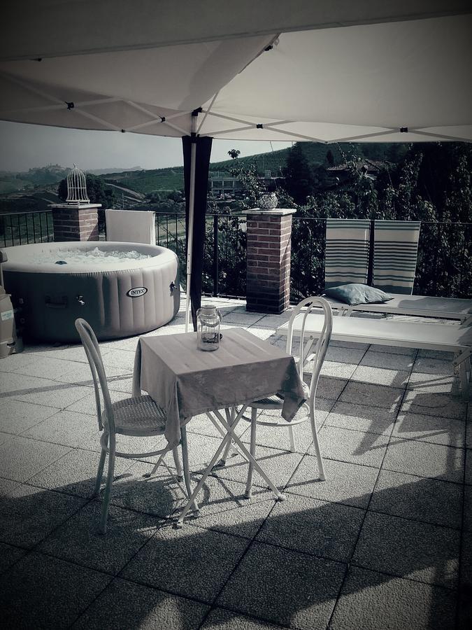 La Terrazza Del Barbaresco Bed and Breakfast Neviglie Εξωτερικό φωτογραφία