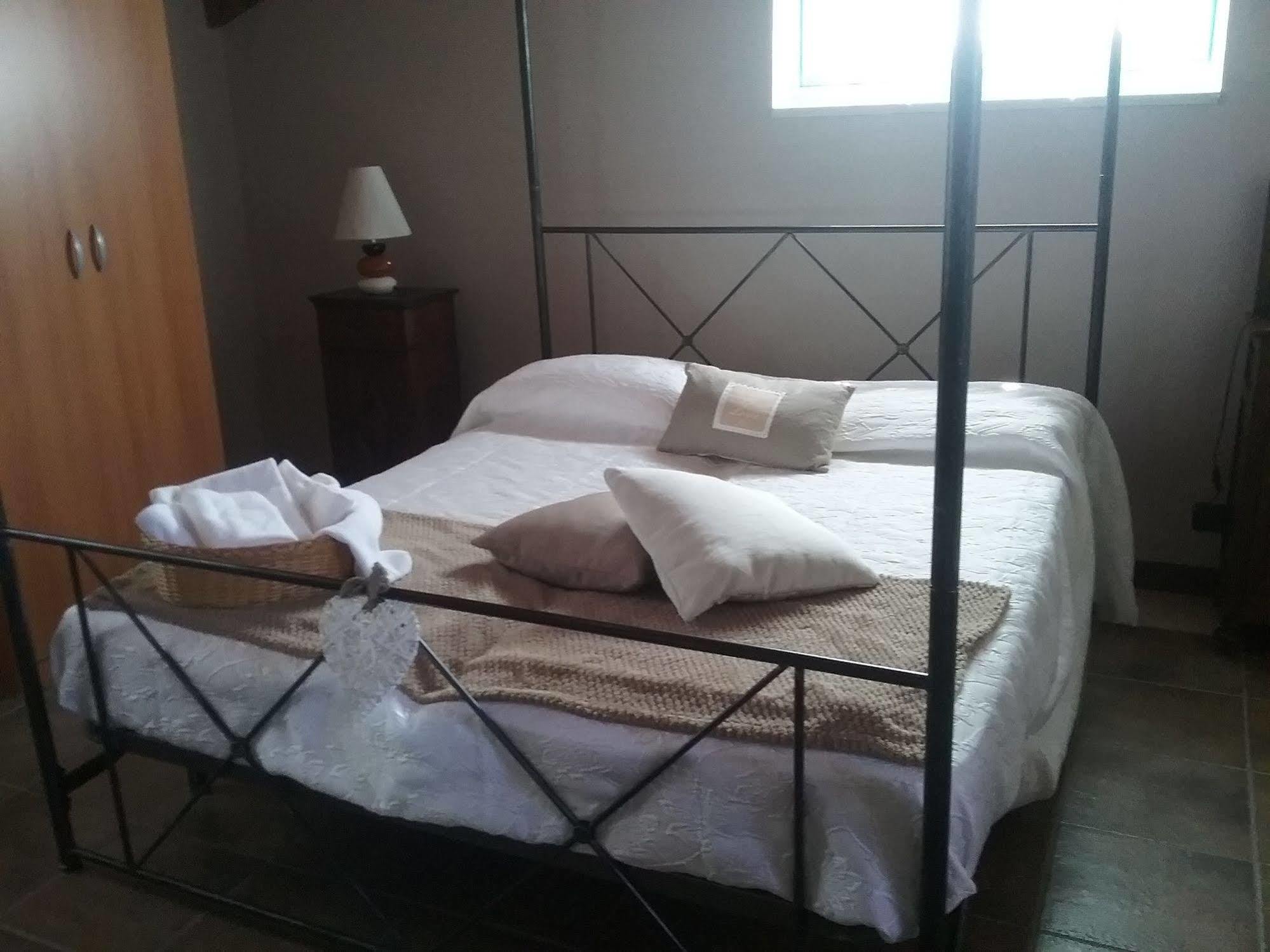 La Terrazza Del Barbaresco Bed and Breakfast Neviglie Εξωτερικό φωτογραφία